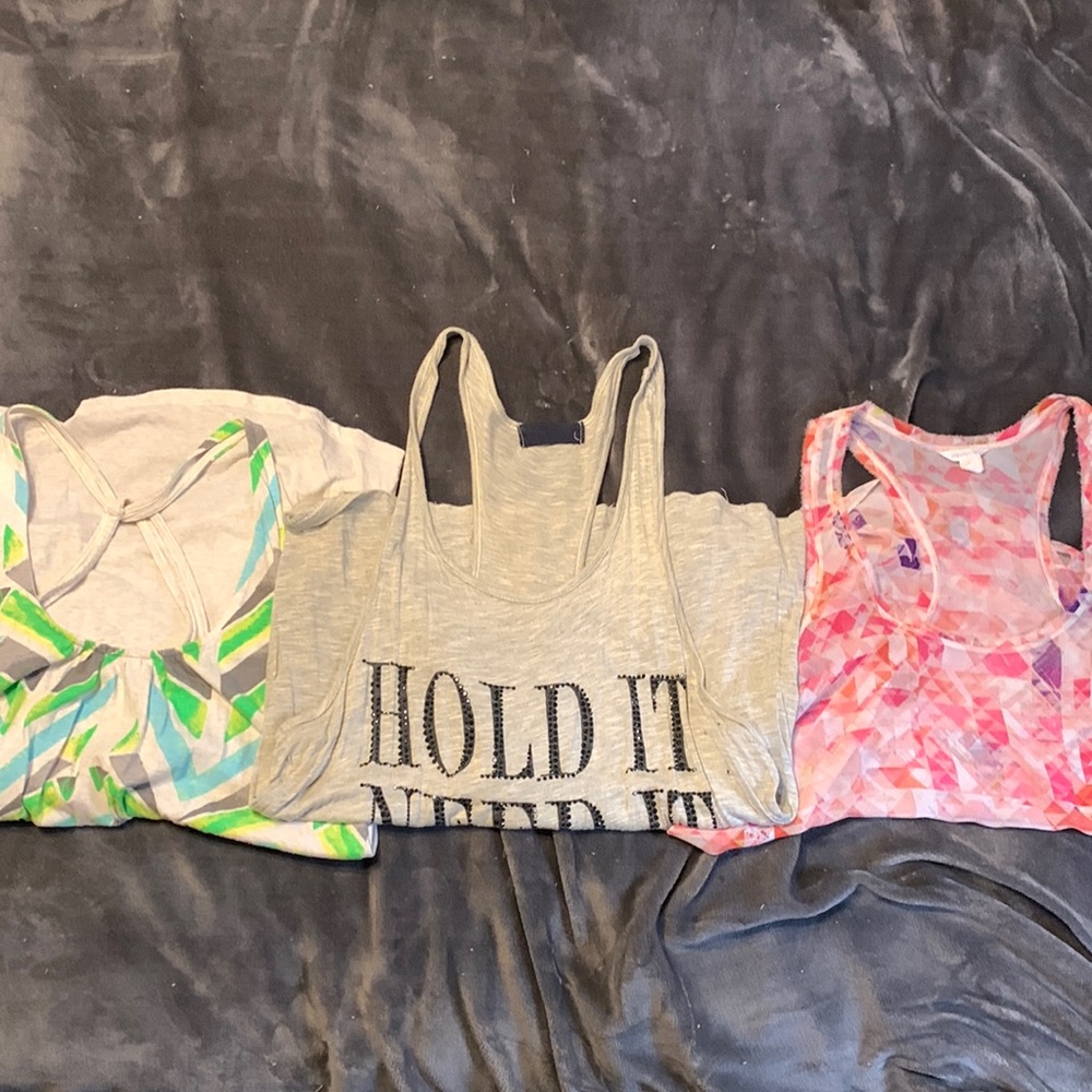 Large tank top bundle 3 tanks